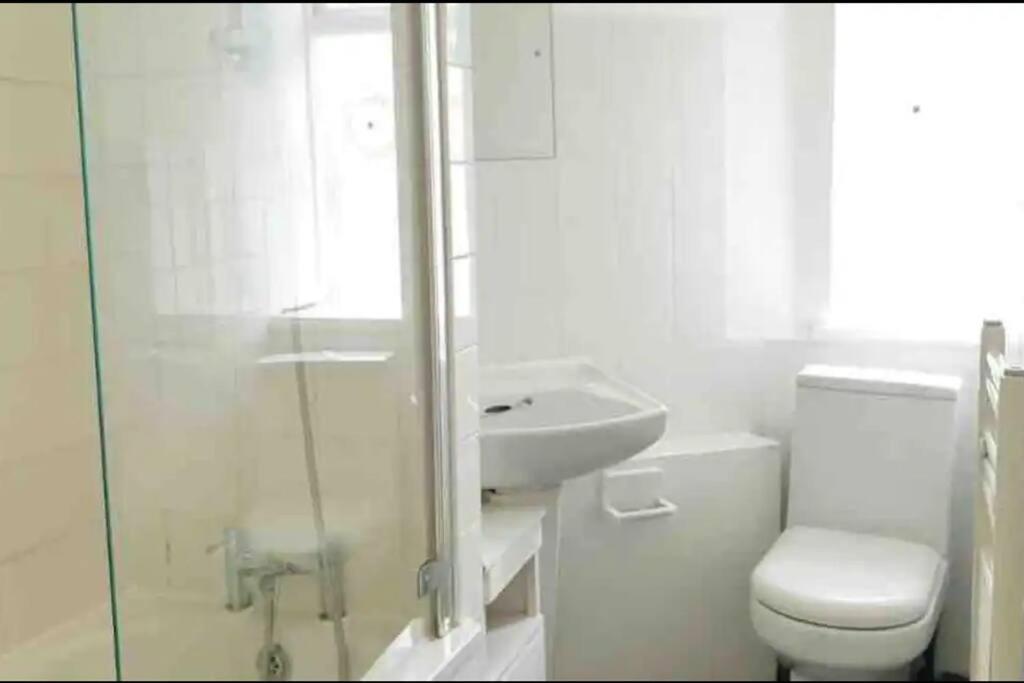 One Bedroom Close To Hyde Park #01 ロンドン エクステリア 写真